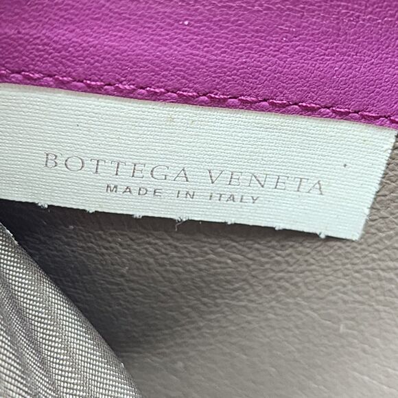 Bottega Veneta Intrecciato Leather Zip Around Wallet in Orchid - Picture 9 of 11